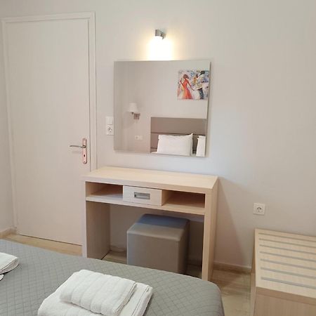 קאבוס Dora'S Apartments מראה חיצוני תמונה