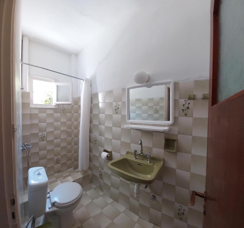 קאבוס Dora'S Apartments מראה חיצוני תמונה