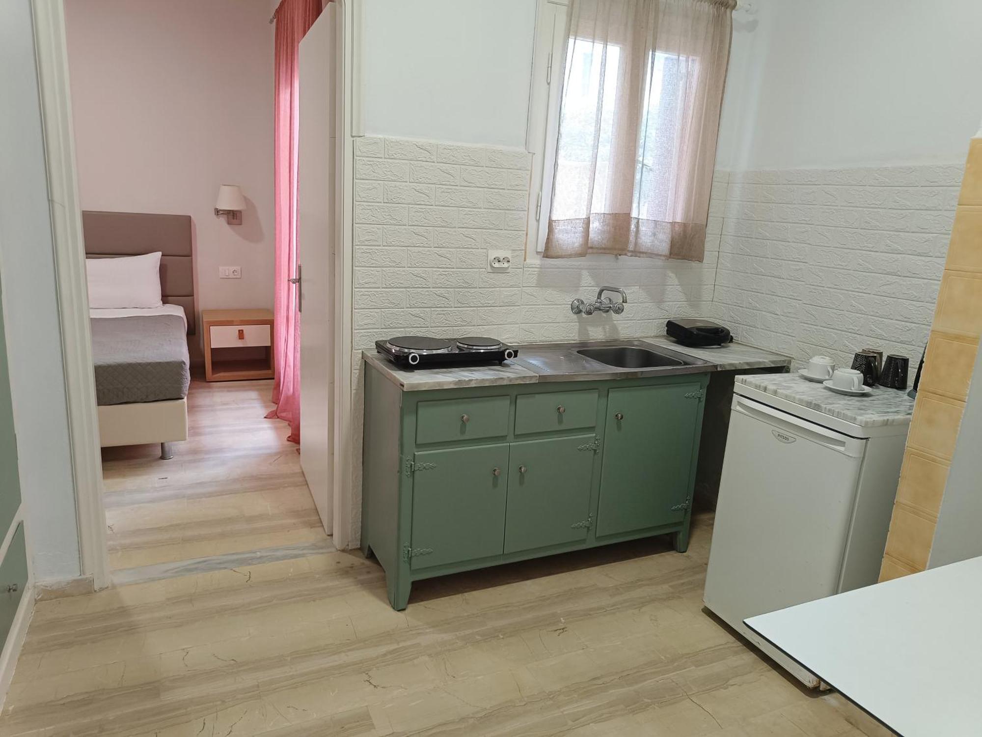 קאבוס Dora'S Apartments מראה חיצוני תמונה